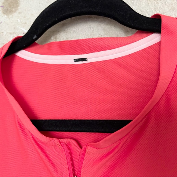 Lululemon Vented Tennis Short Sleeve Shirt, Carnation Red - Picture 3 of 4